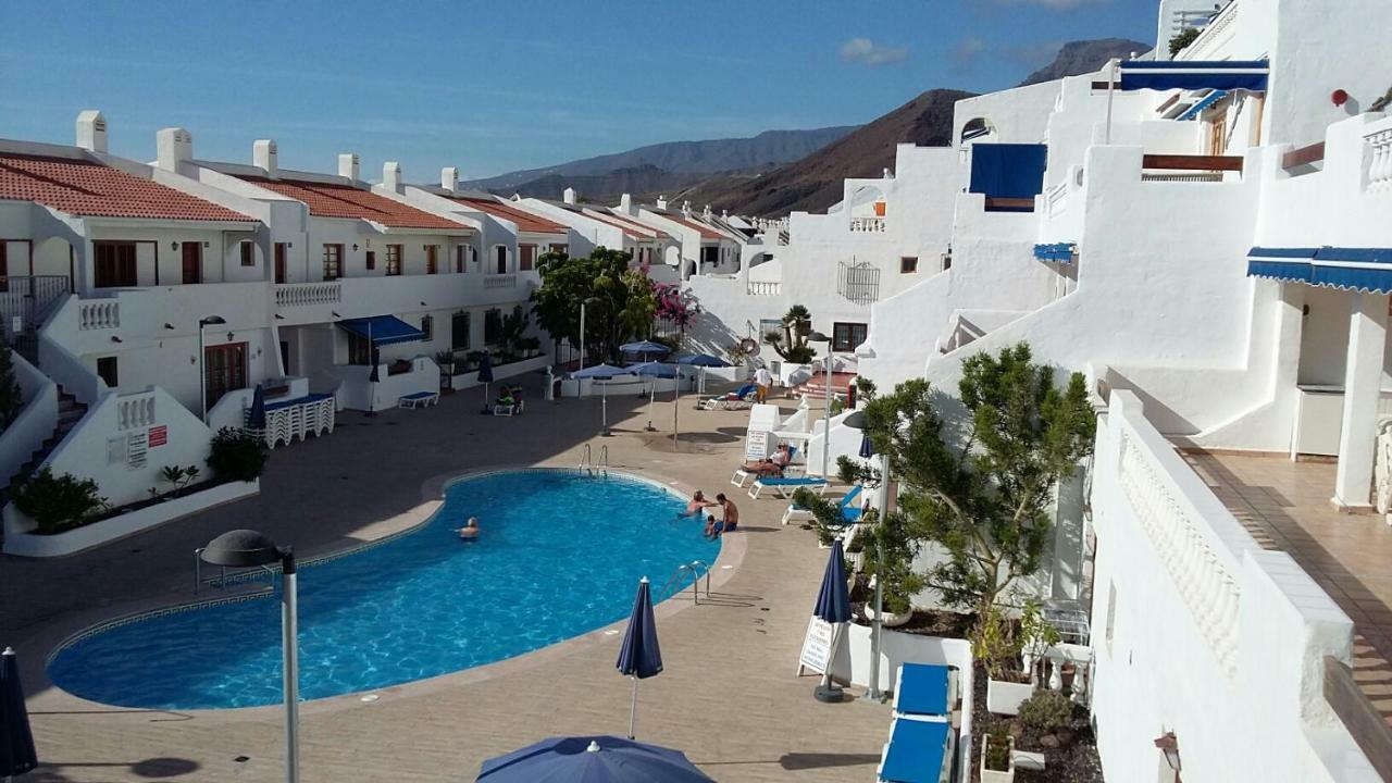 Large Loft In Los Cristianos With Wi-Fi And Pool Arona  Eksteriør billede