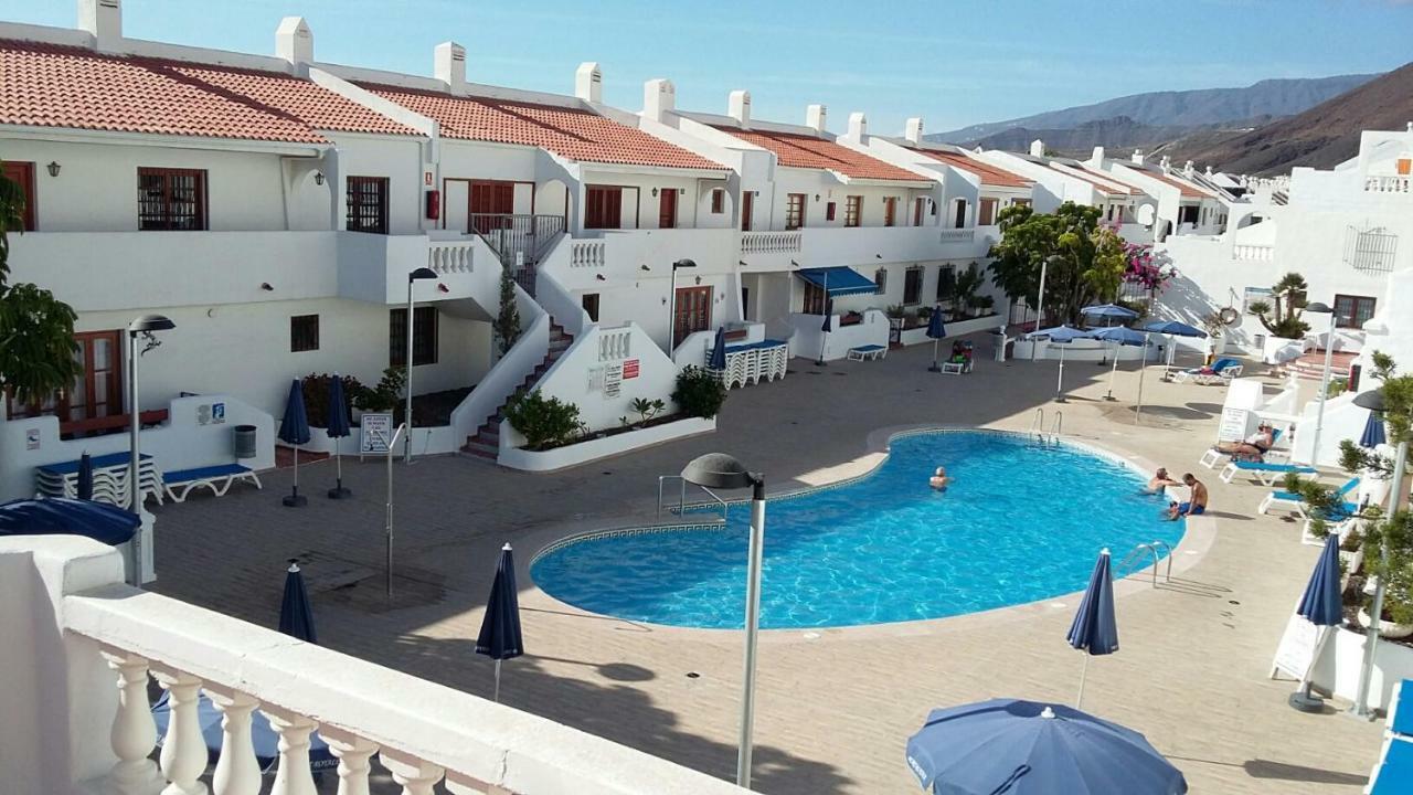 Large Loft In Los Cristianos With Wi-Fi And Pool Arona  Eksteriør billede