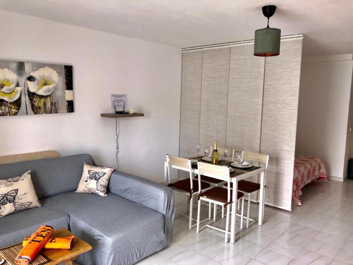 Large Loft In Los Cristianos With Wi-Fi And Pool Arona  Eksteriør billede