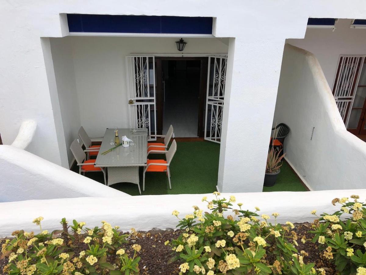 Large Loft In Los Cristianos With Wi-Fi And Pool Arona  Eksteriør billede