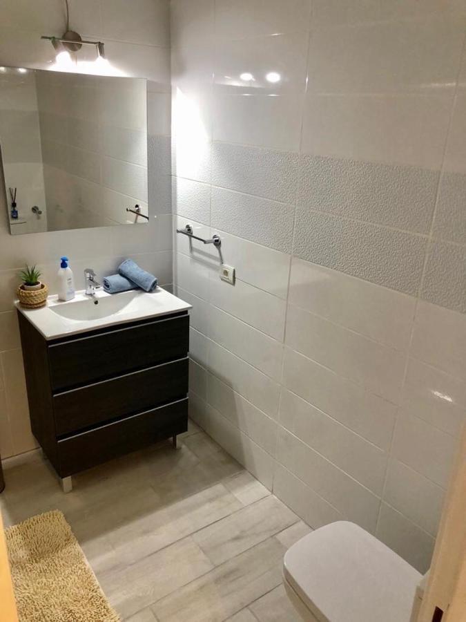 Large Loft In Los Cristianos With Wi-Fi And Pool Arona  Eksteriør billede